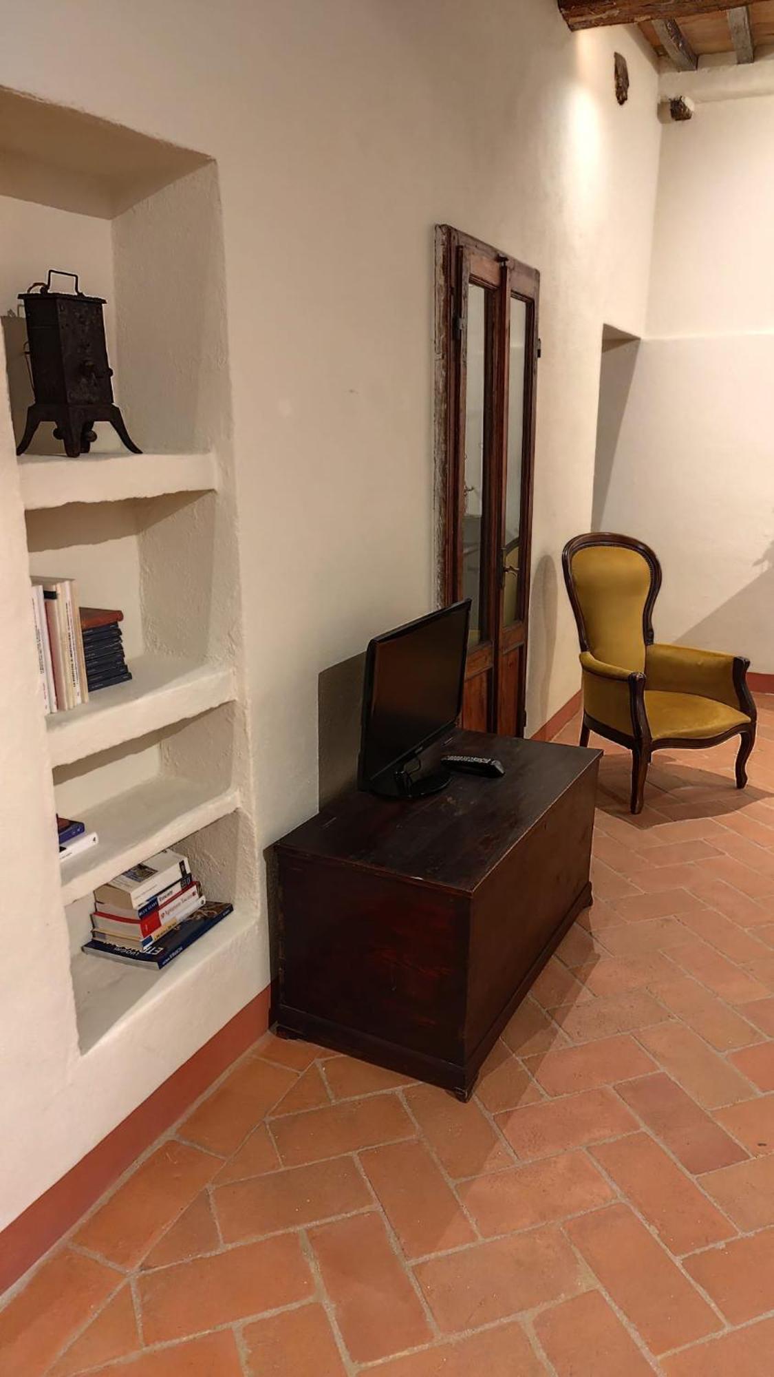 Villa Le Nicchie à Montalcino Extérieur photo